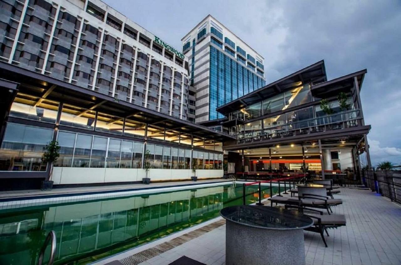 Kingwood Hotel Sibu Exterior photo